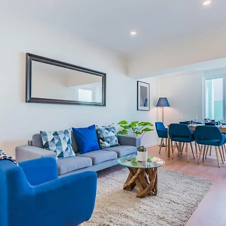 Santa Isabel Quiet And Charming Apartment Lisbon
